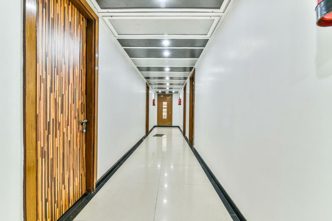 Hotel Parth Inn Ghaziabad Exterior photo