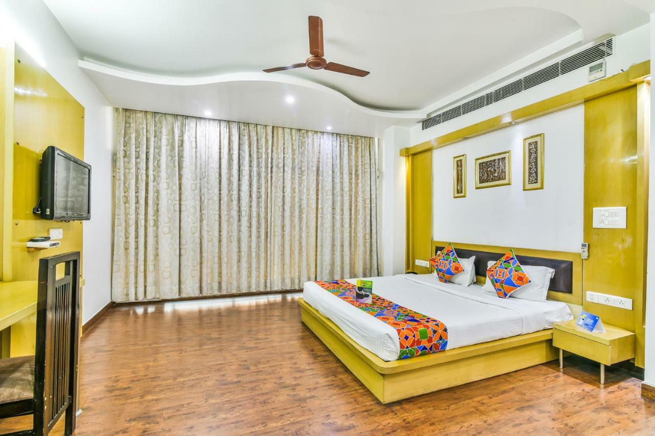 Hotel Parth Inn Ghaziabad Exterior photo